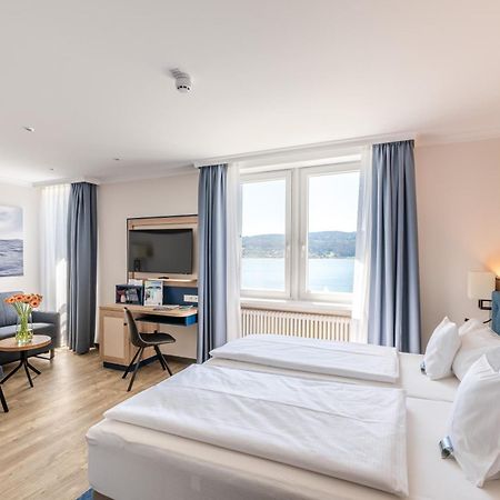 Strandhotel Löchnerhaus Reichenau Exterior foto