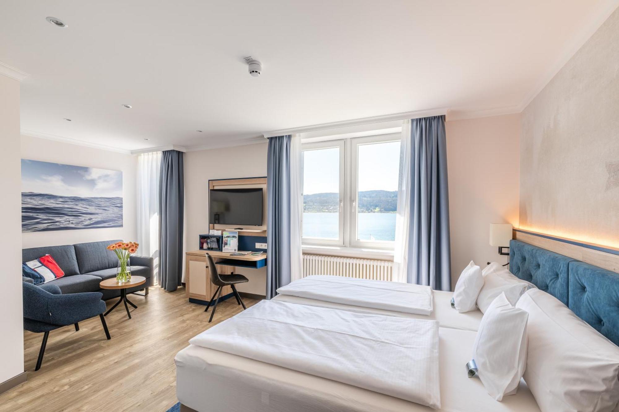 Strandhotel Löchnerhaus Reichenau Exterior foto